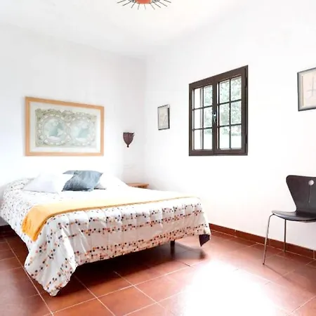 Conil: Beachside Retreat With Pool And Wi-fi Villa *