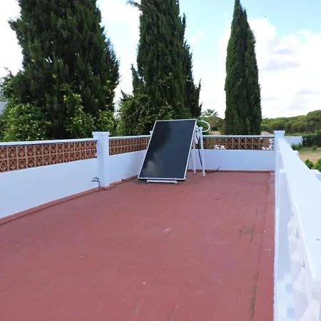 Villa Conil: Beachside Retreat With Pool And Wi-fi