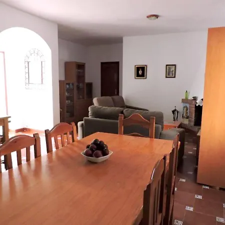 Conil: Beachside Retreat With Pool And Wi-fi Villa