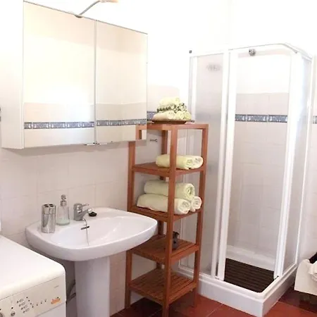 Conil: Beachside Retreat With Pool And Wi-fi Roche
