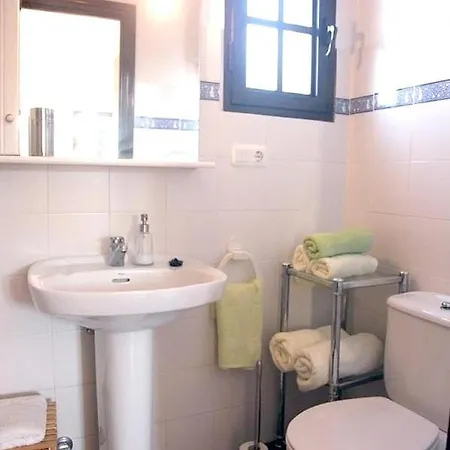 Conil: Beachside Retreat With Pool And Wi-fi Villa Roche