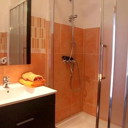 Conil: Beachside Retreat With Pool And Wi-fi Villa *